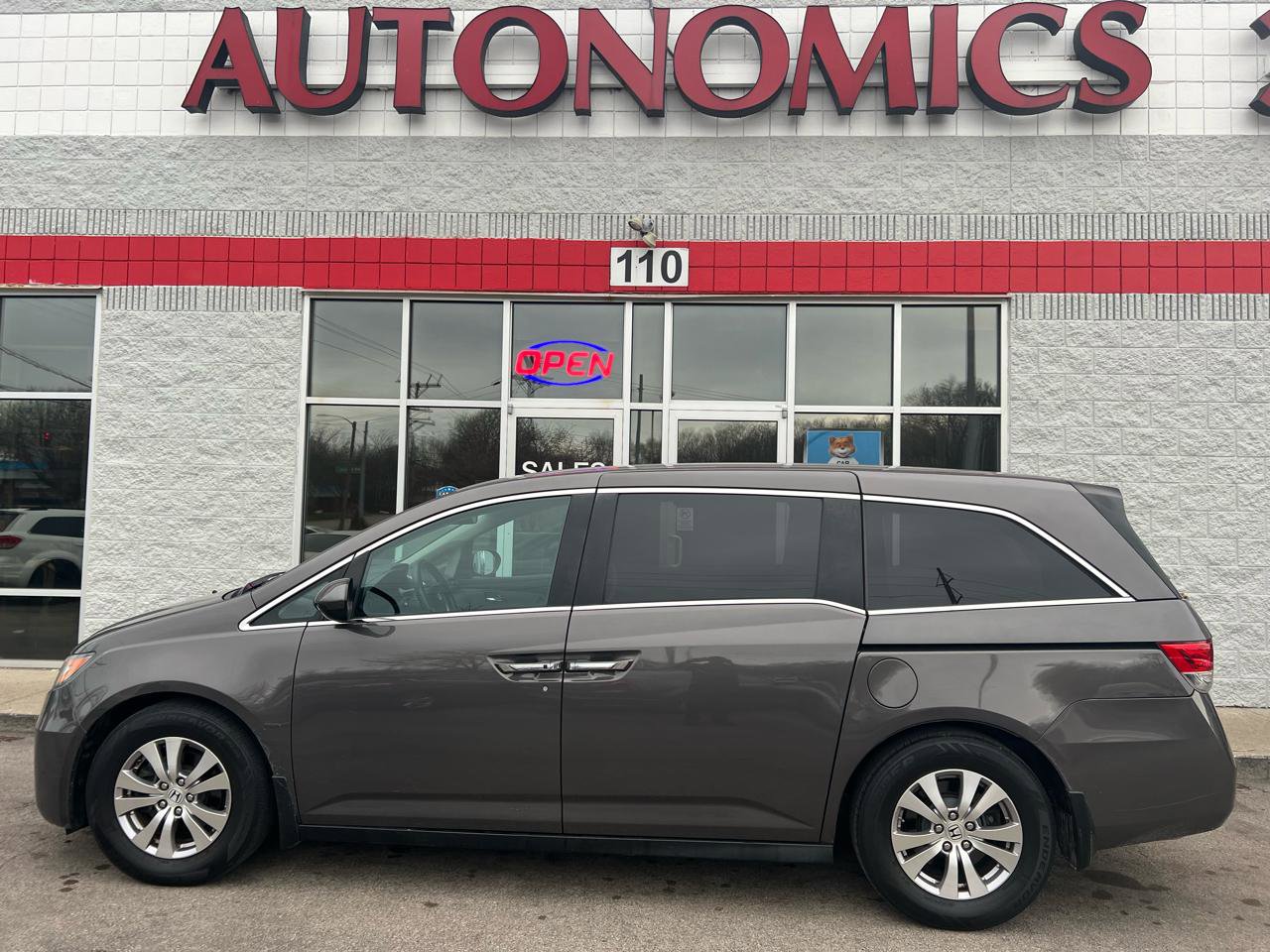 Used 2014 Honda Odyssey EX image 3