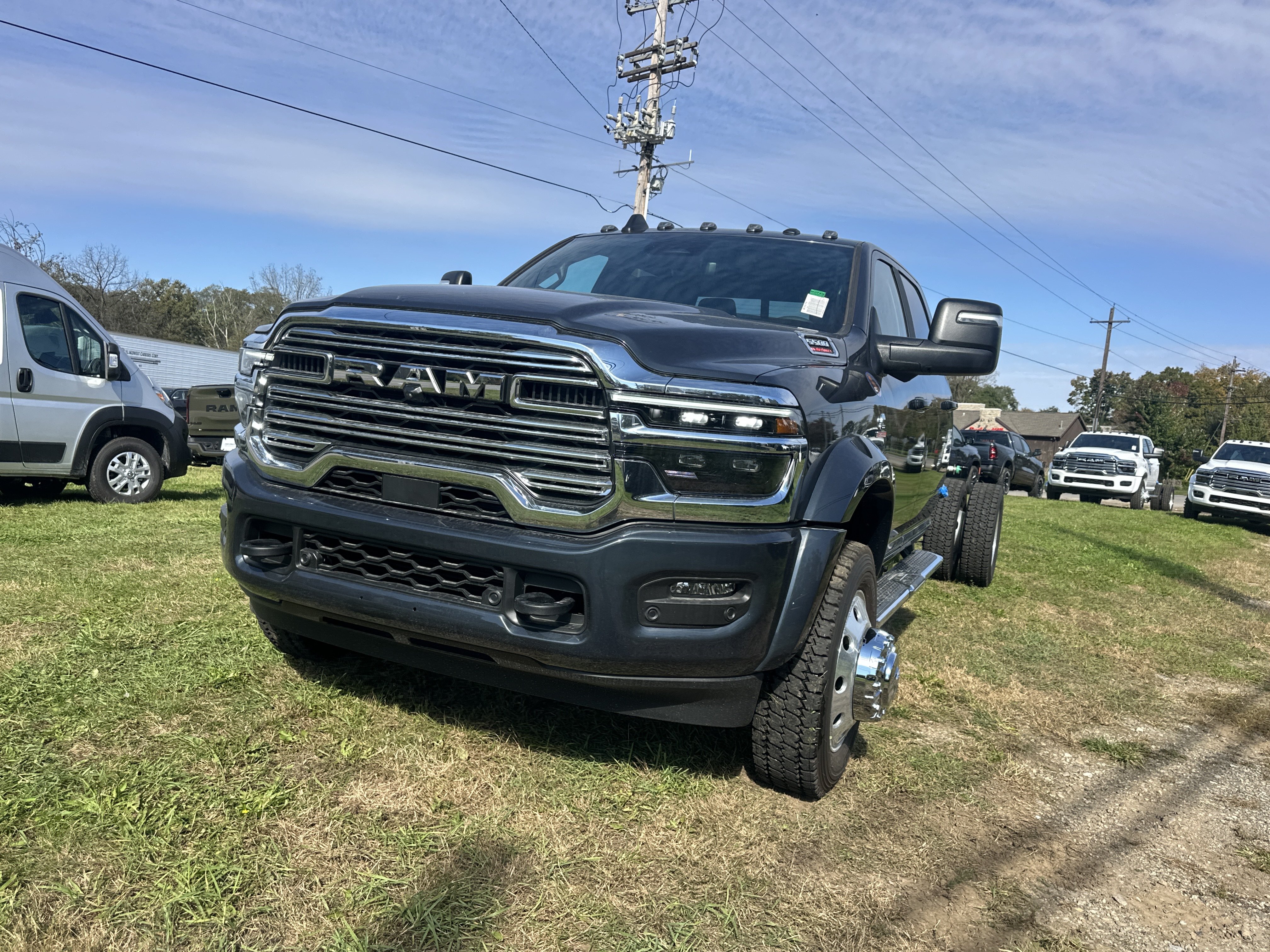 New 2027 RAM 5500 4x4 Crew Cab image 23
