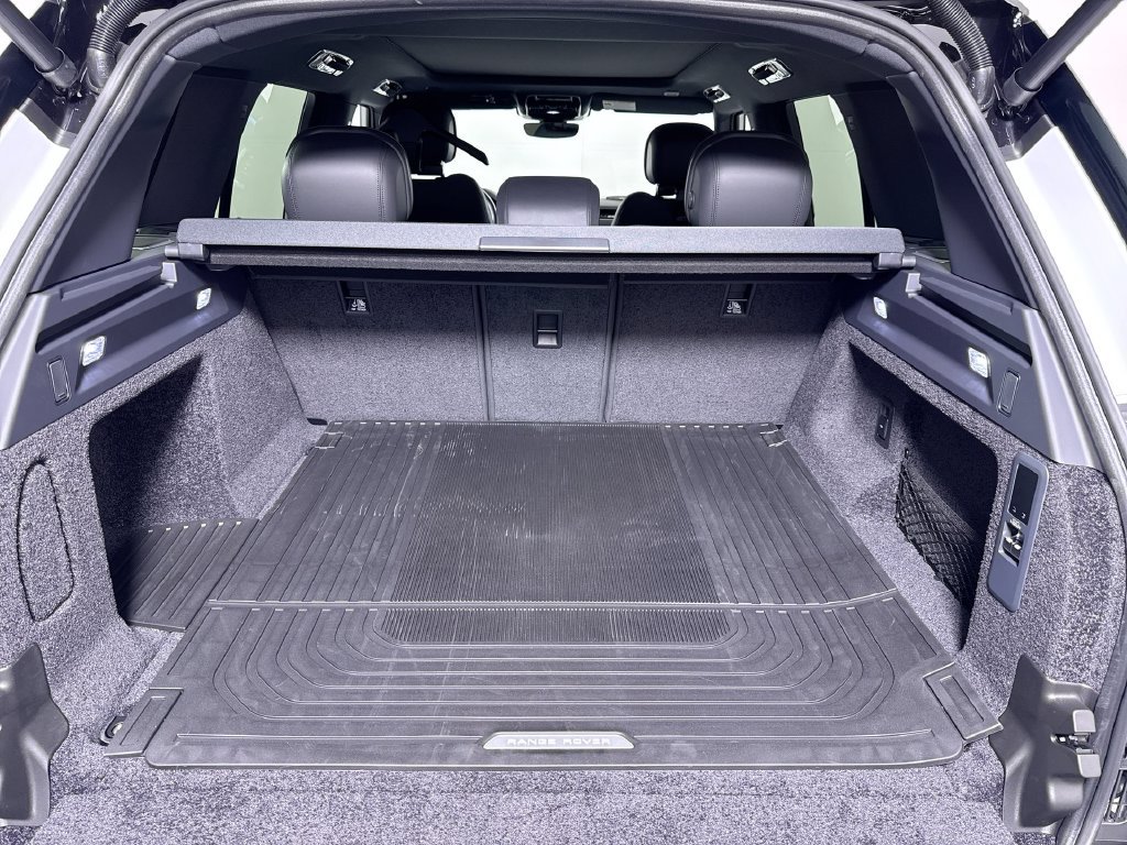 New 2026 Land Rover Range Rover SE AWD/4WD image 21