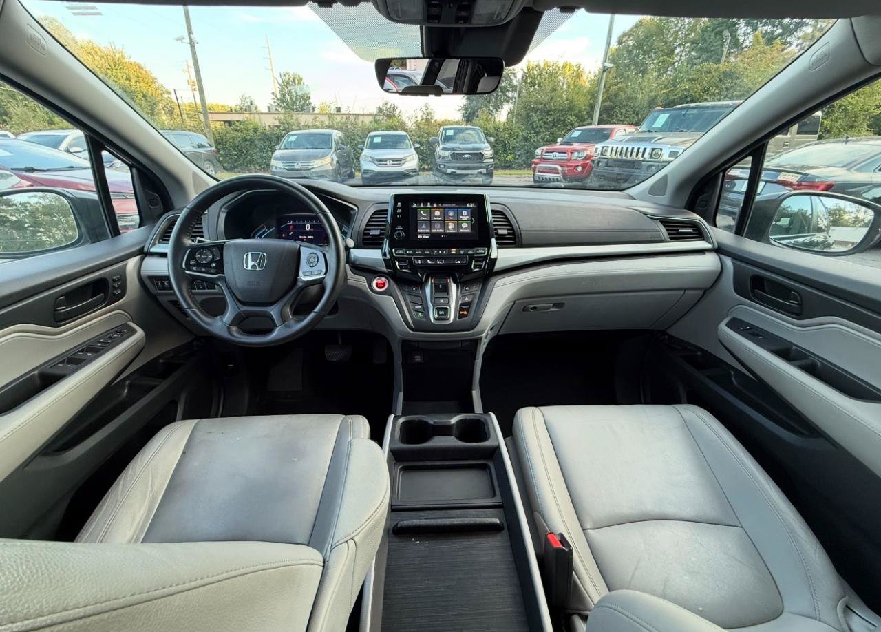Used 2018 Honda Odyssey EX-L image 2