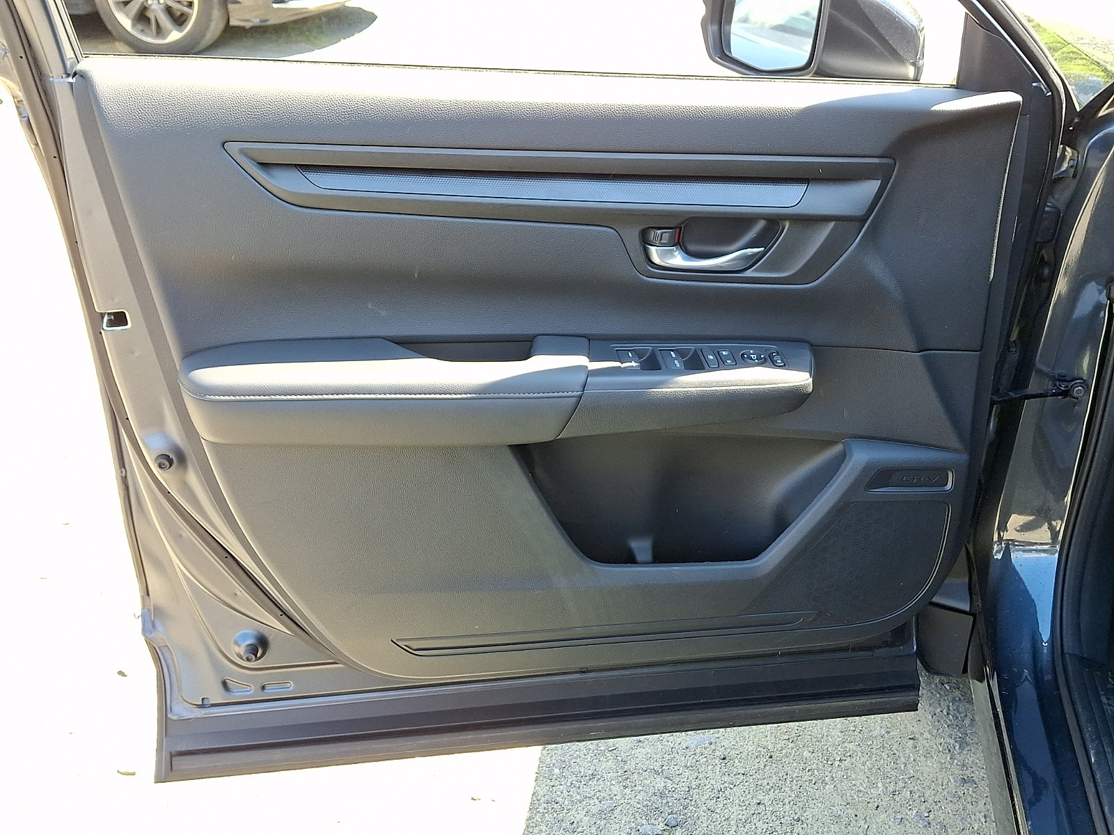 Used 2023 Honda CR-V EX image 12