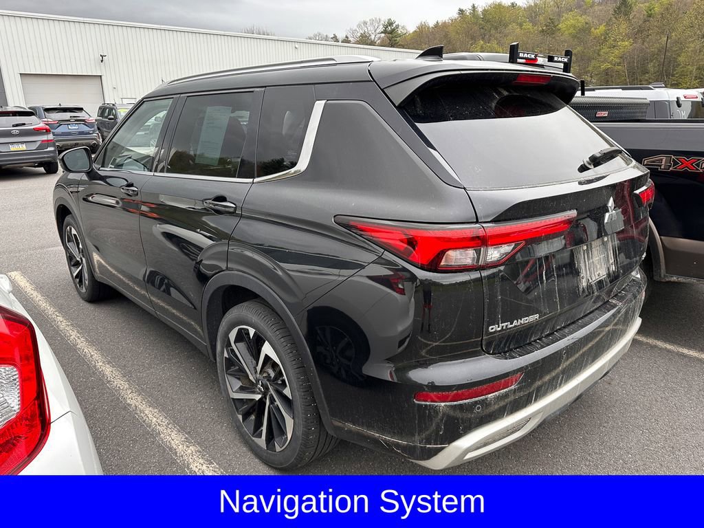 Used 2023 Mitsubishi Outlander SEL Black Edition AWD/4WD image 5