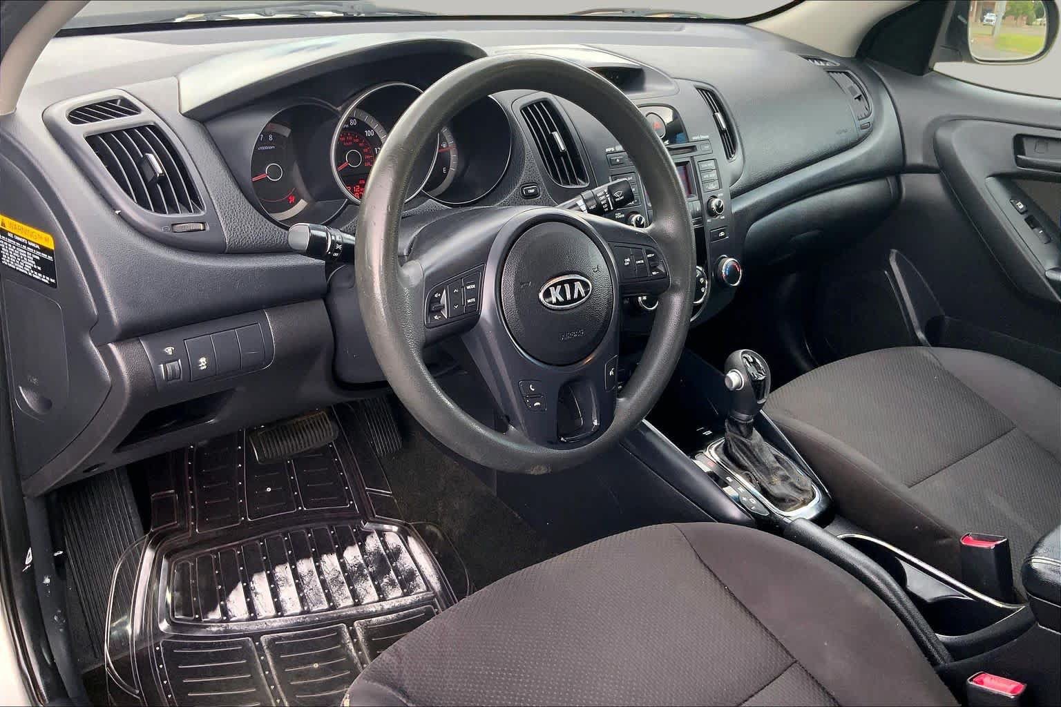 Used 2012 Kia Forte EX FWD image 17