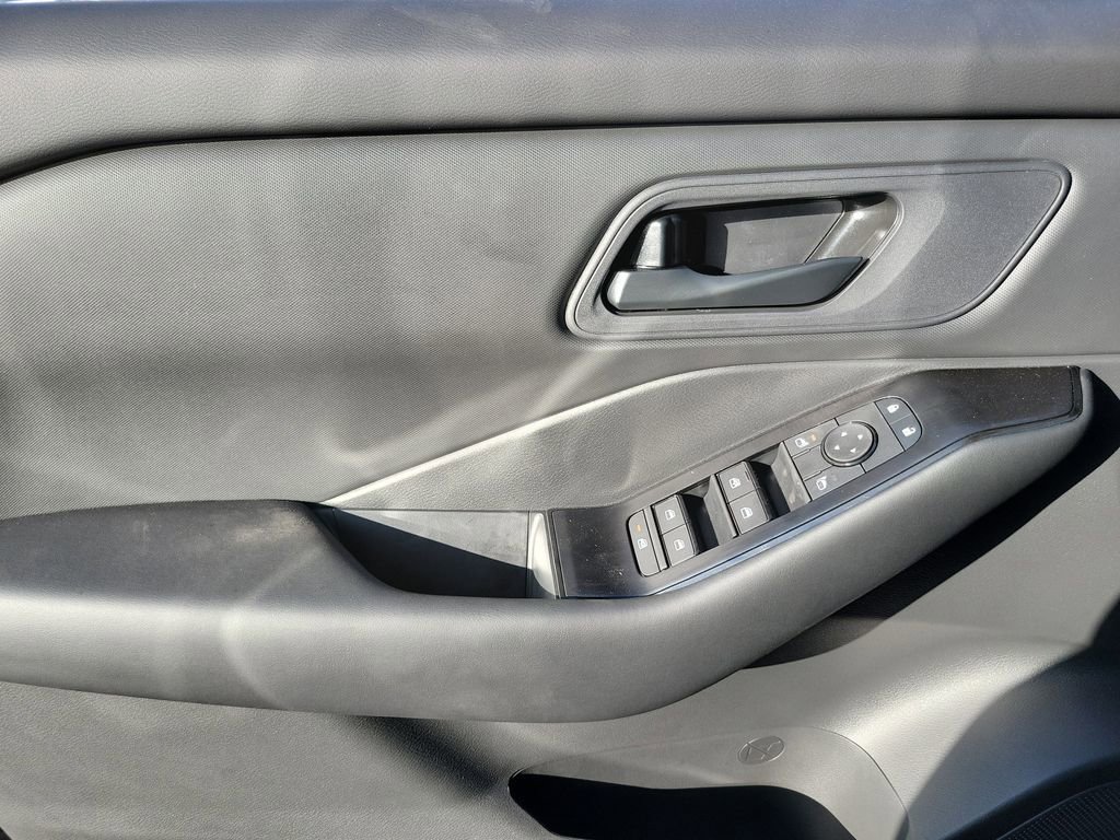 New 2026 Nissan Rogue S FWD image 18