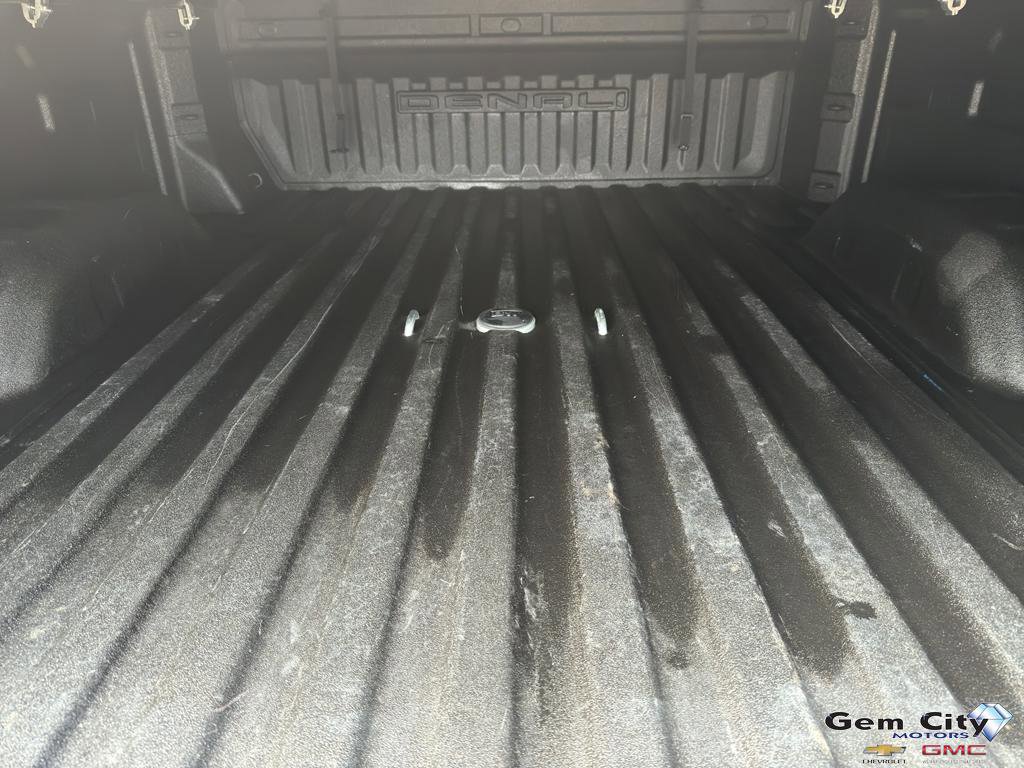 Used 2020 GMC Sierra 2500 Denali w/ Denali Ultimate Package image 9