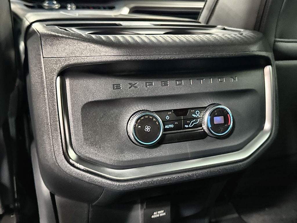 New 2027 Ford Expedition Active AWD/4WD image 28