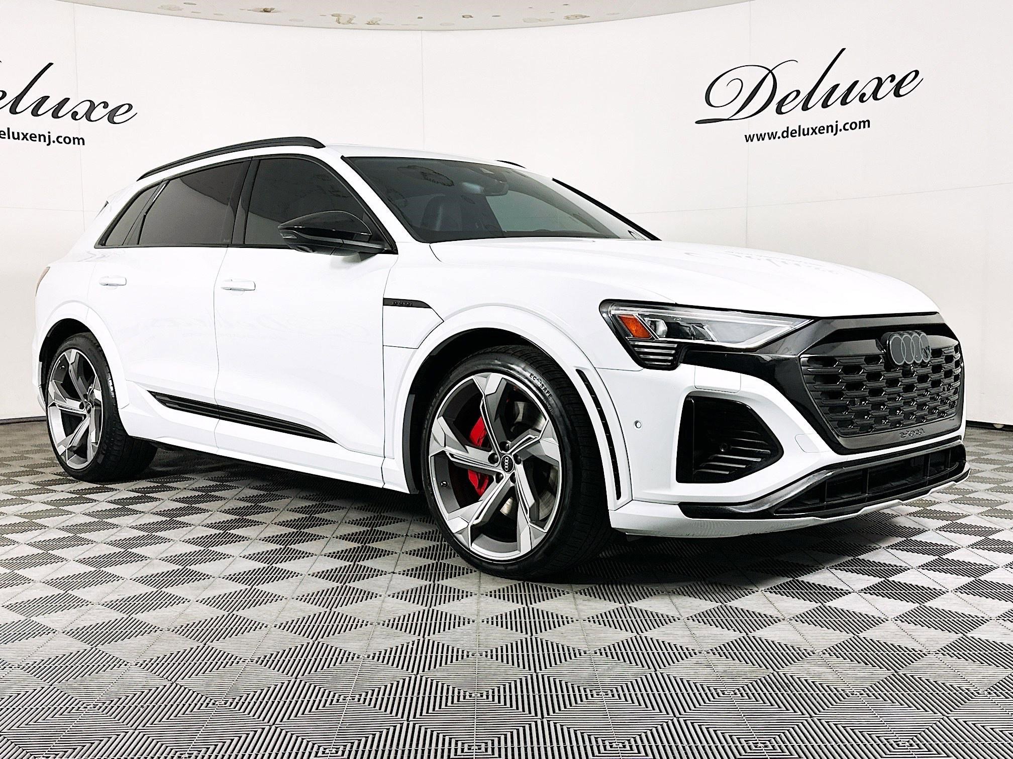 Used 2024 Audi SQ8 e-tron Premium Plus w/ Black Optic Package