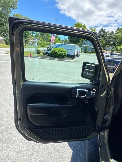 Used 2026 Jeep Wrangler Sport AWD/4WD image 17