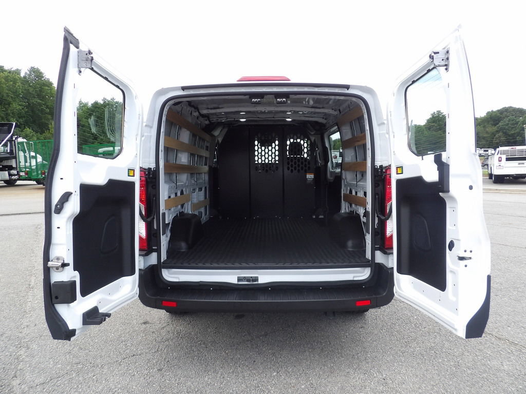 Used 2025 Ford Transit 250 Low Roof w/ Exterior Upgrade Package RWD image 39