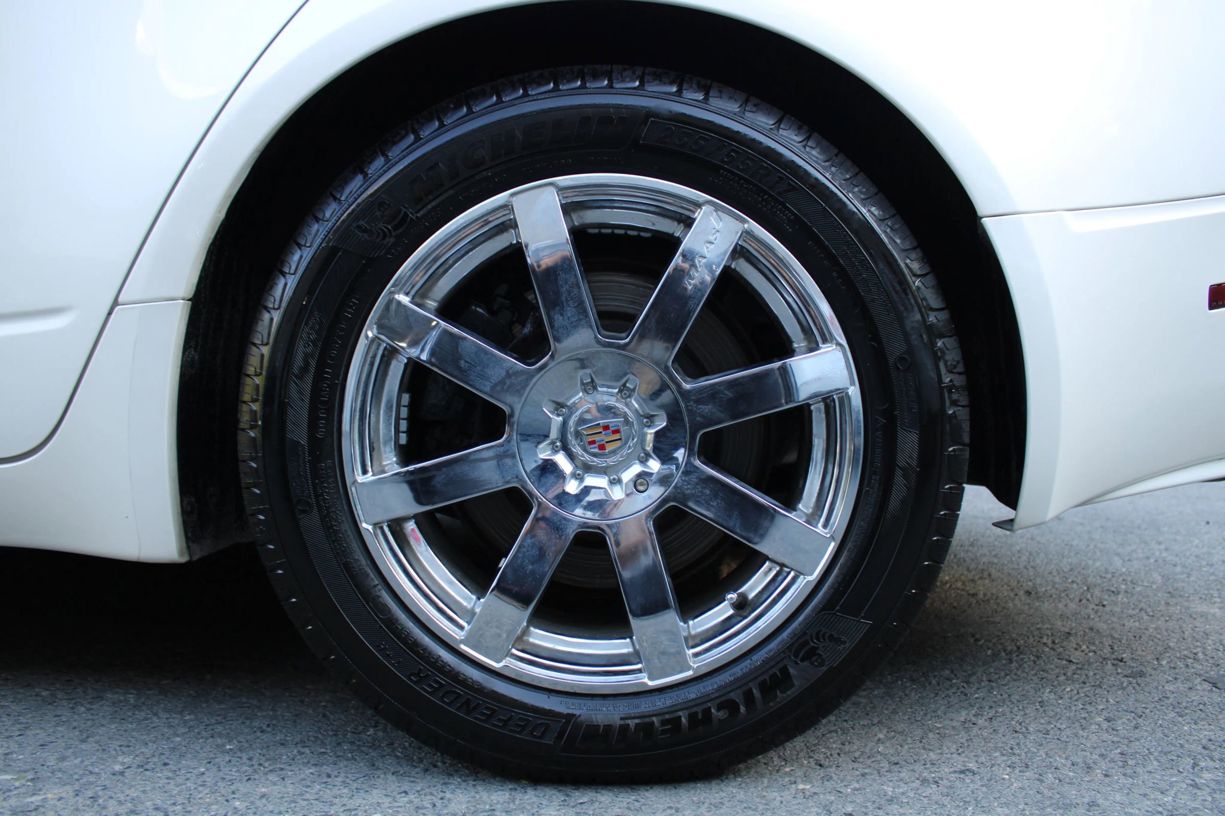 Used 2009 Cadillac CTS 3.6 image 29