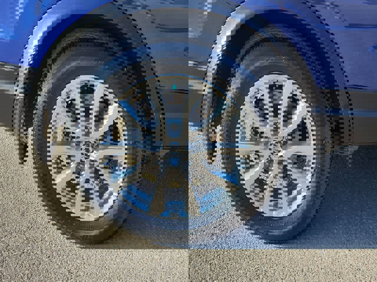 Used 2022 Nissan Rogue Sport S image 12