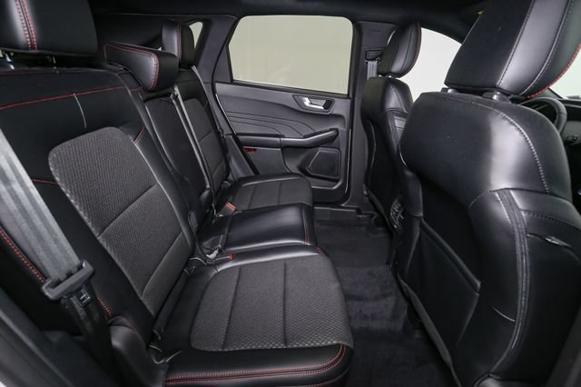 Used 2023 Ford Escape ST-Line w/ Tech Pack #1 FWD image 18