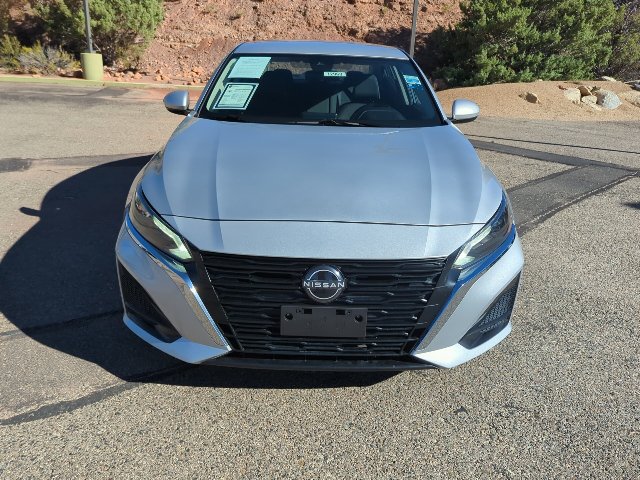 Used 2023 Nissan Altima 2.5 S FWD image 2