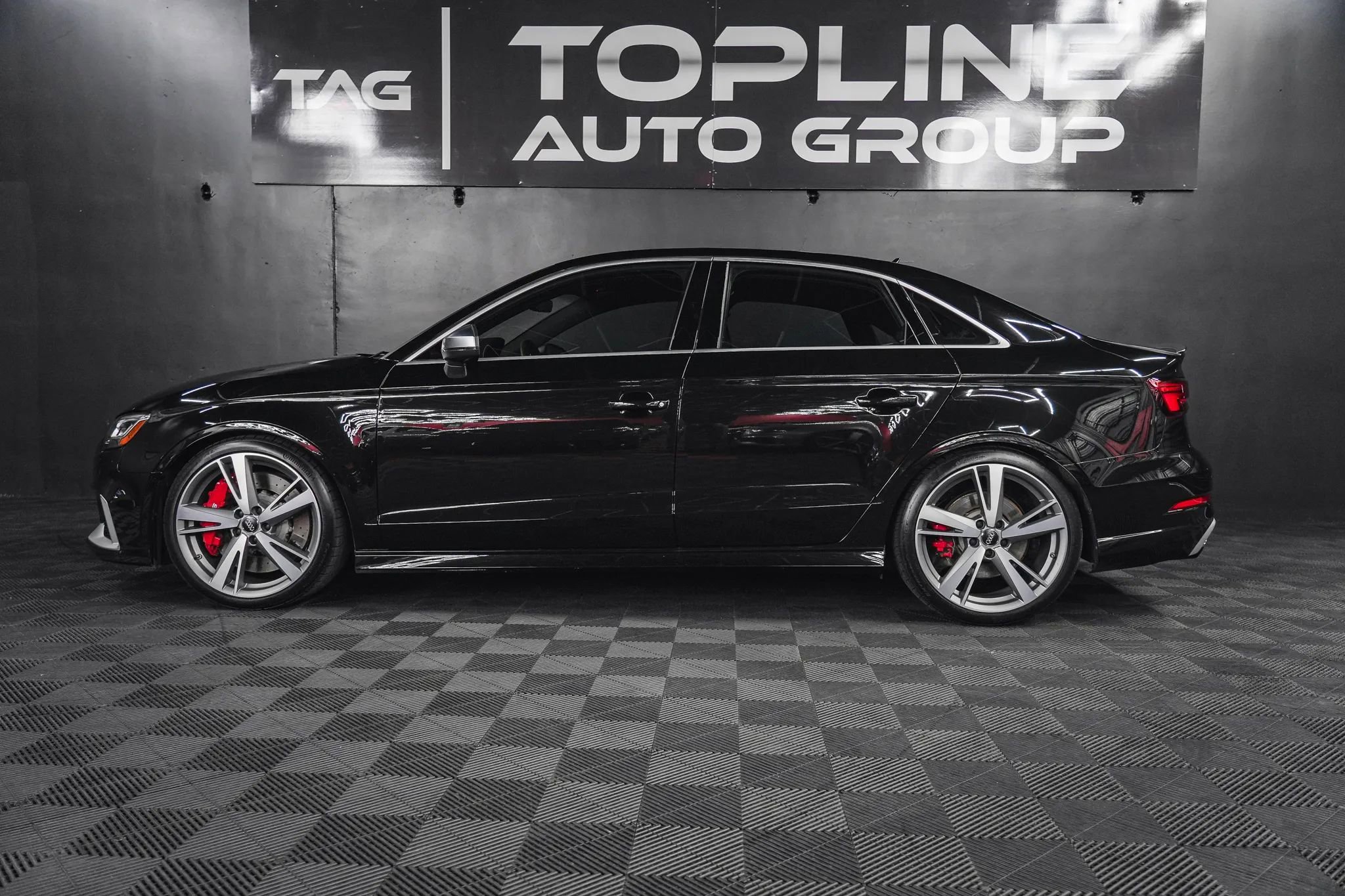 Used 2020 Audi RS 3 w/ Navigation Package image 29