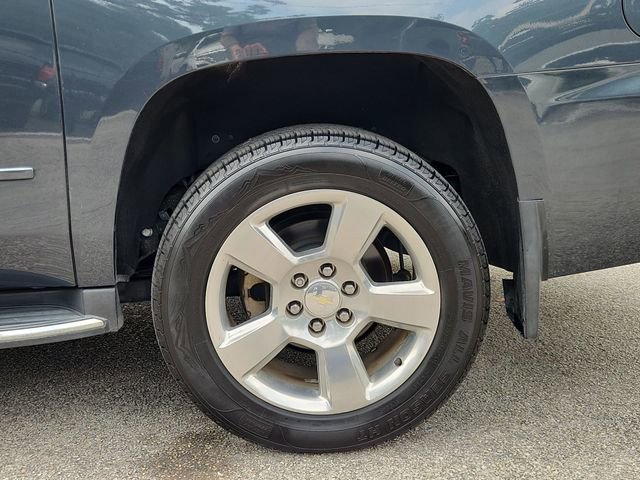 Used 2020 Chevrolet Suburban Premier RWD image 34