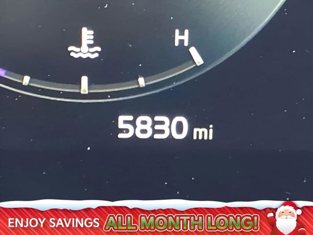 Used 2025 Kia Sportage SX image 35