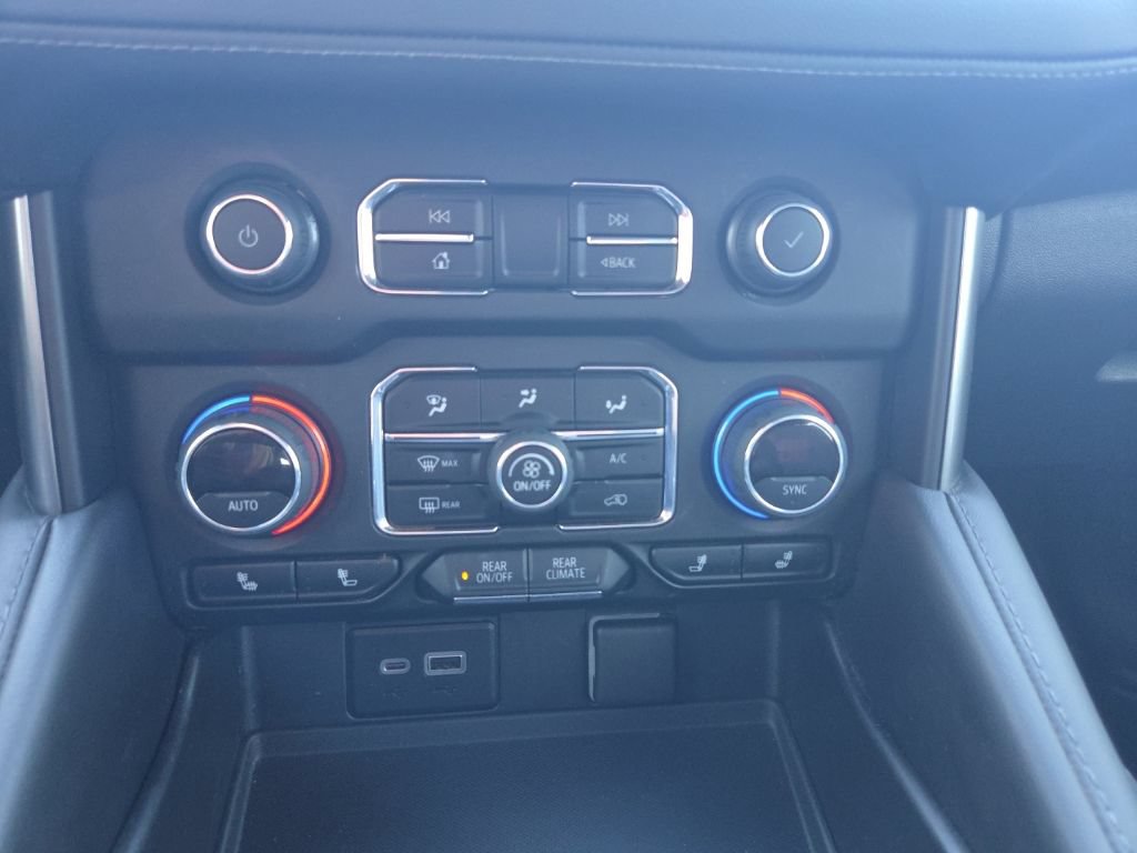 Used 2021 Chevrolet Tahoe LT AWD/4WD image 43
