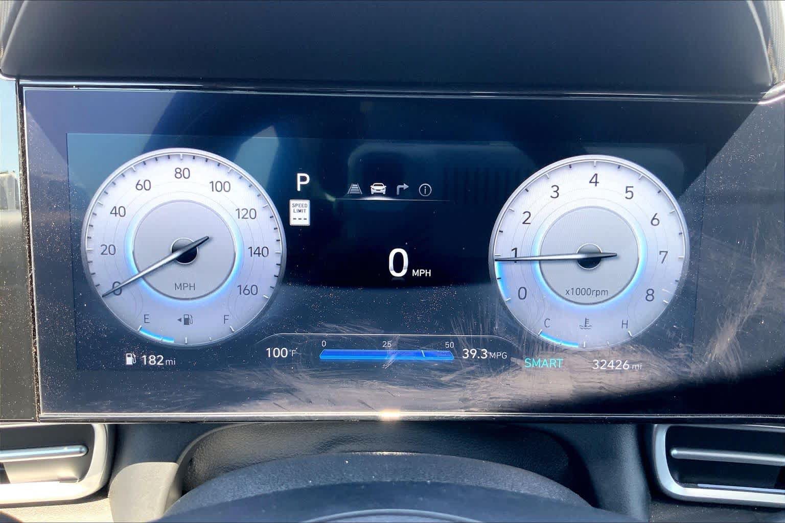 Used 2025 Hyundai Elantra SEL FWD image 25