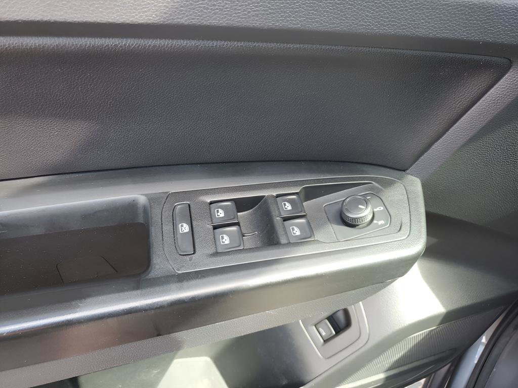 Used 2021 Volkswagen Atlas SE image 27