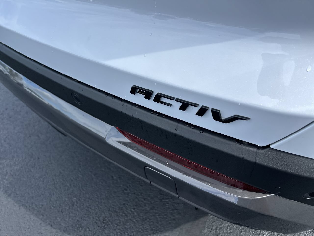 New 2027 Chevrolet Equinox ACTIV w/ Safety and Technology Package AWD/4WD image 10