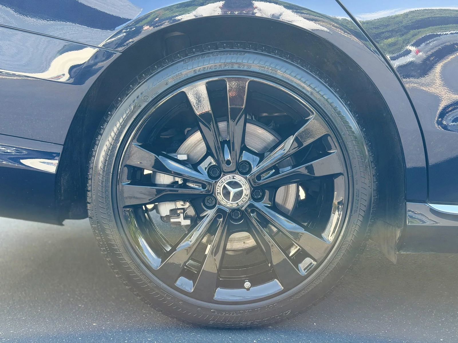 Used 2018 Mercedes-Benz C 300 Sedan w/ Premium Package image 19