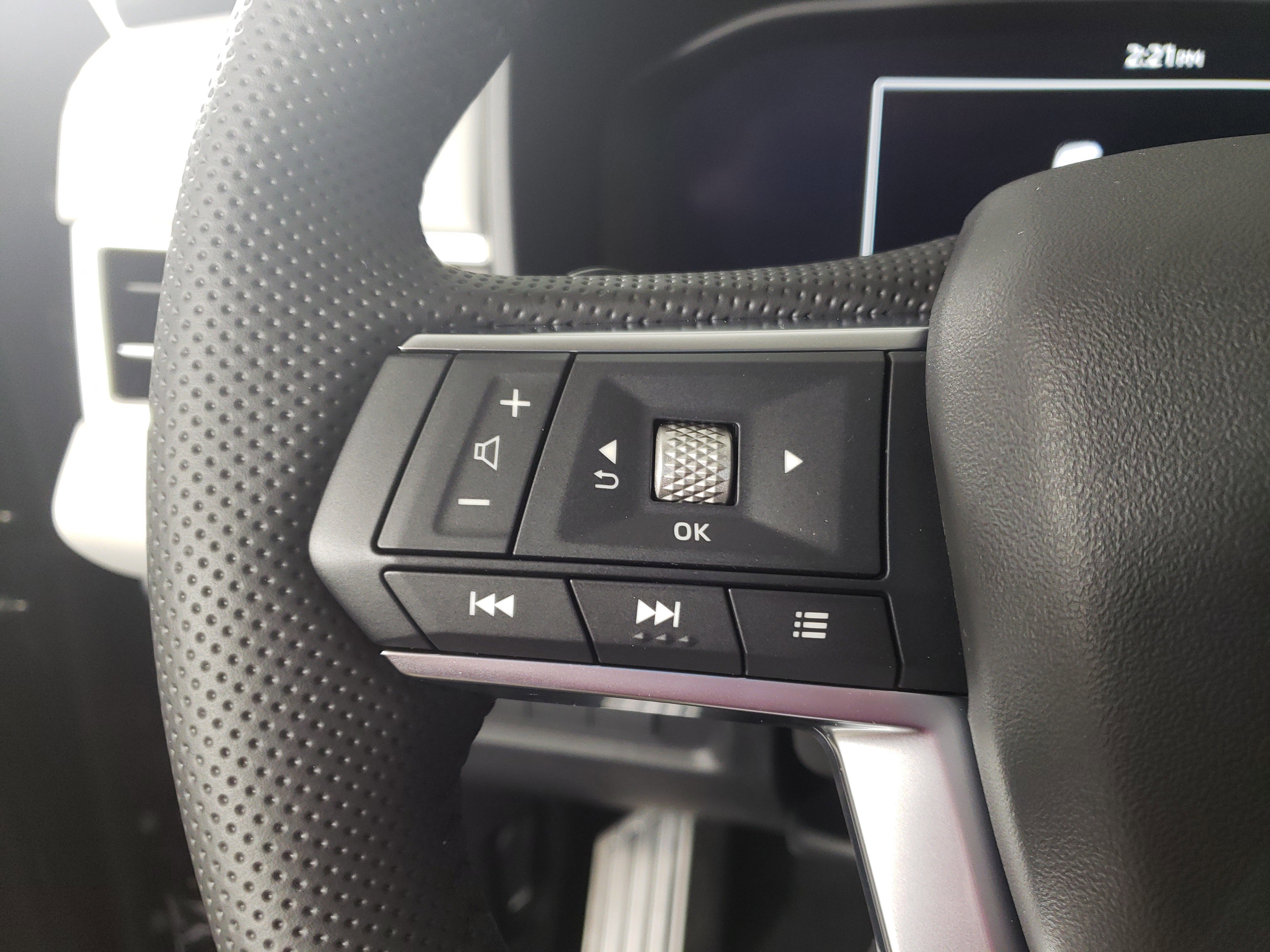 New 2025 Mitsubishi Outlander AWD image 19
