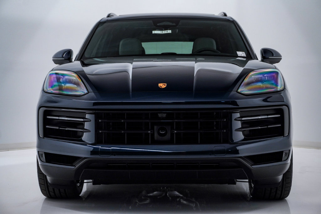 New 2026 Porsche Cayenne GTS AWD/4WD image 6