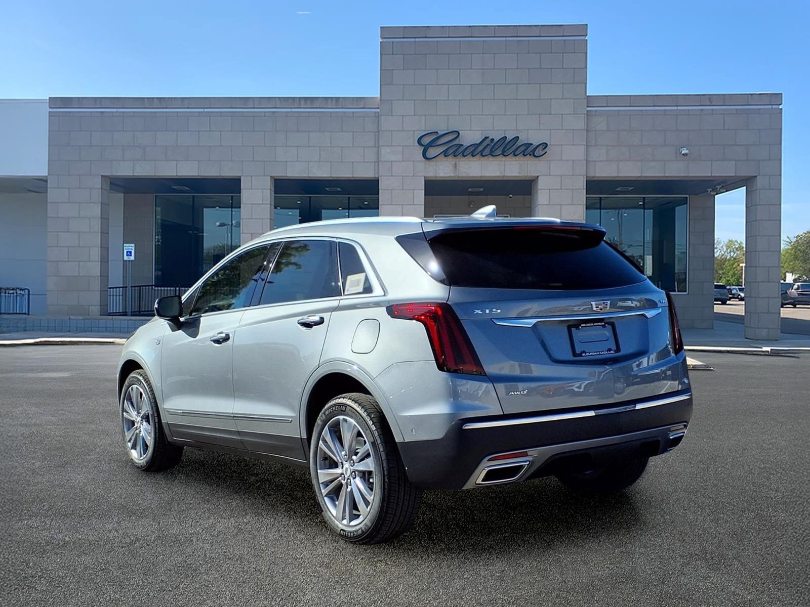 New 2026 Cadillac XT5 Premium Luxury w/ Driver Assist Package AWD/4WD image 6