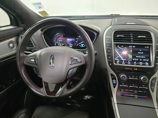 Used 2018 Lincoln MKX Black Label w/ Driver Assistance Package AWD/4WD image 22