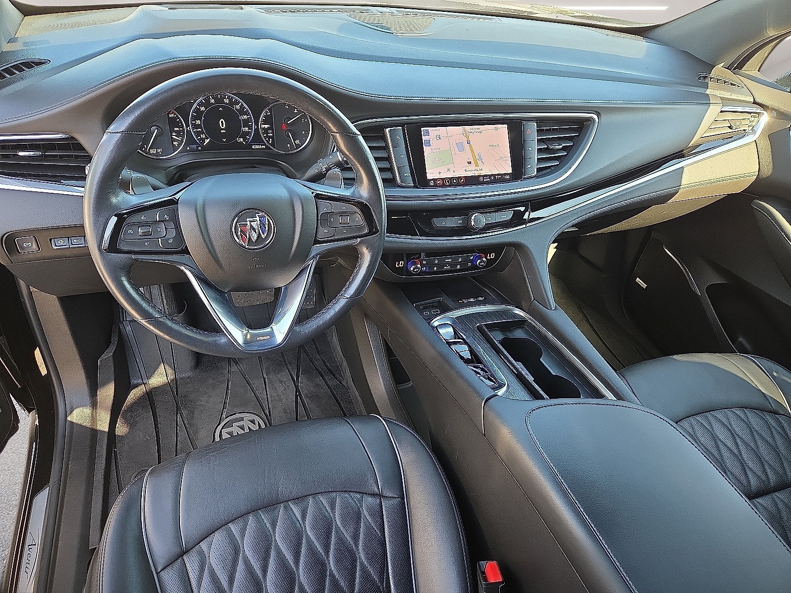 Certified 2023 Buick Enclave Avenir w/ Trailering Package, 5000 lbs. AWD/4WD image 6