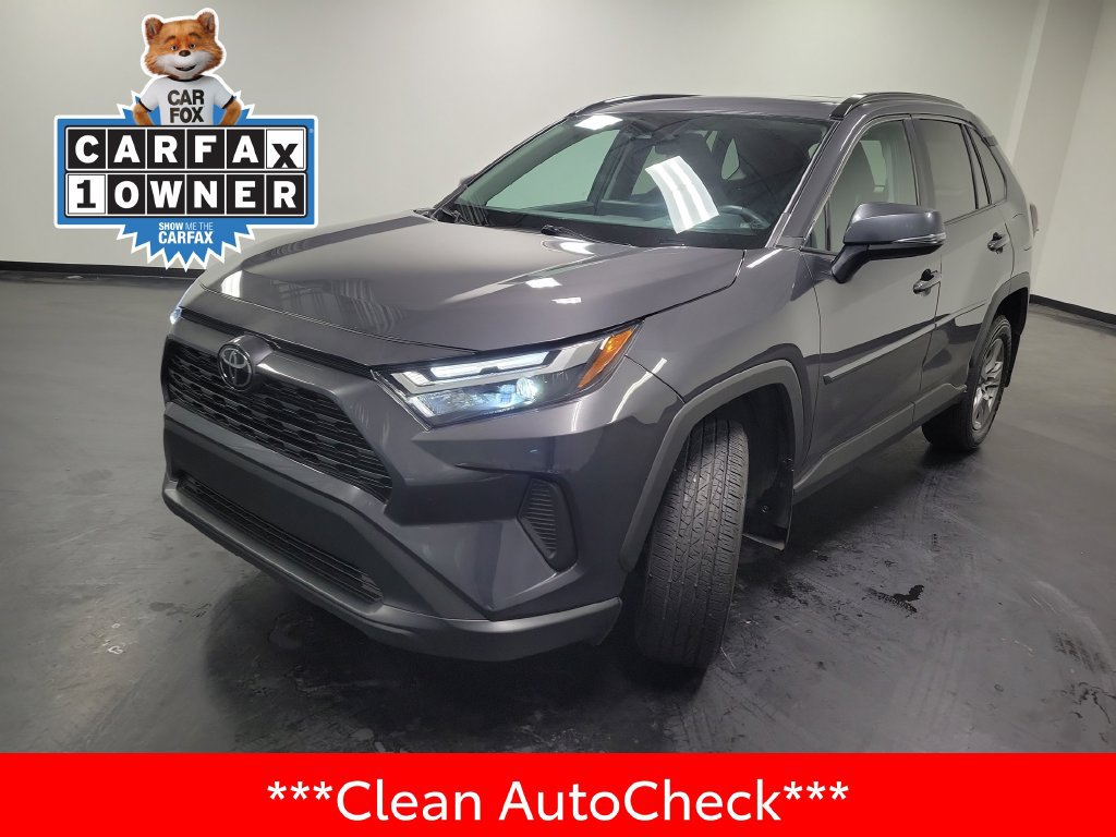 Used 2024 Toyota RAV4 XLE w/ Convenience Package AWD/4WD image 4