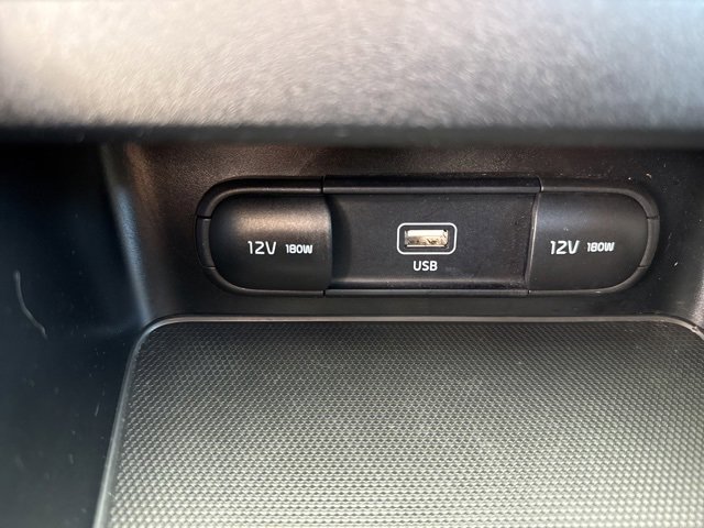 Used 2023 Kia Forte LXS image 22