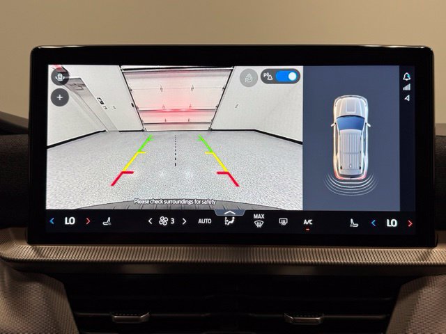 New 2026 Ford Explorer Active RWD image 20