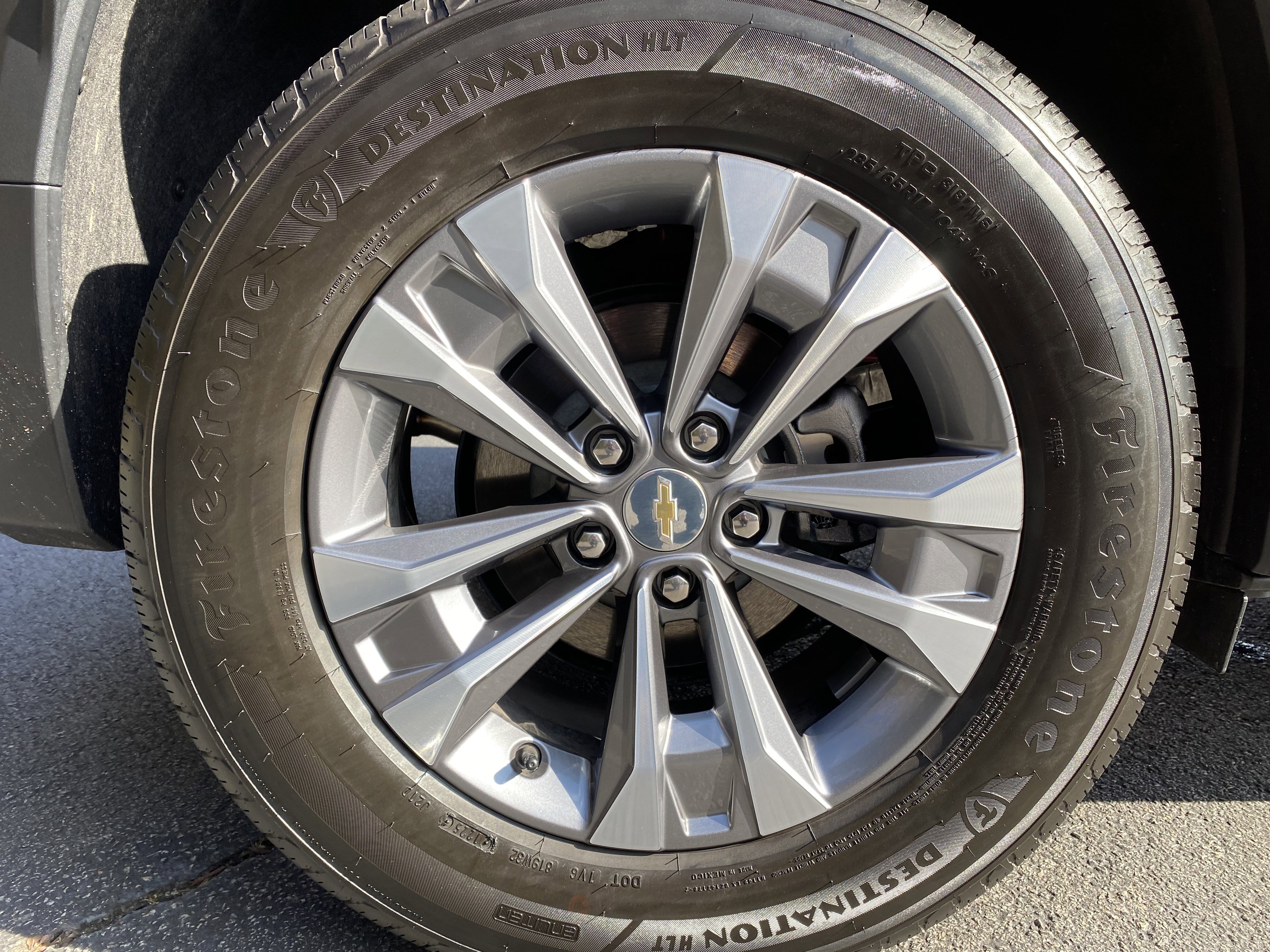 Used 2026 Chevrolet Equinox LT image 41