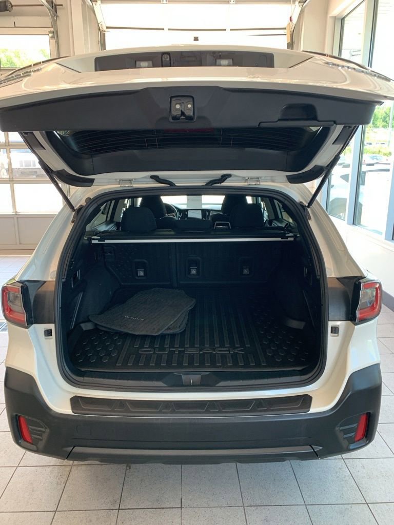 Certified 2021 Subaru Outback Premium AWD/4WD image 10