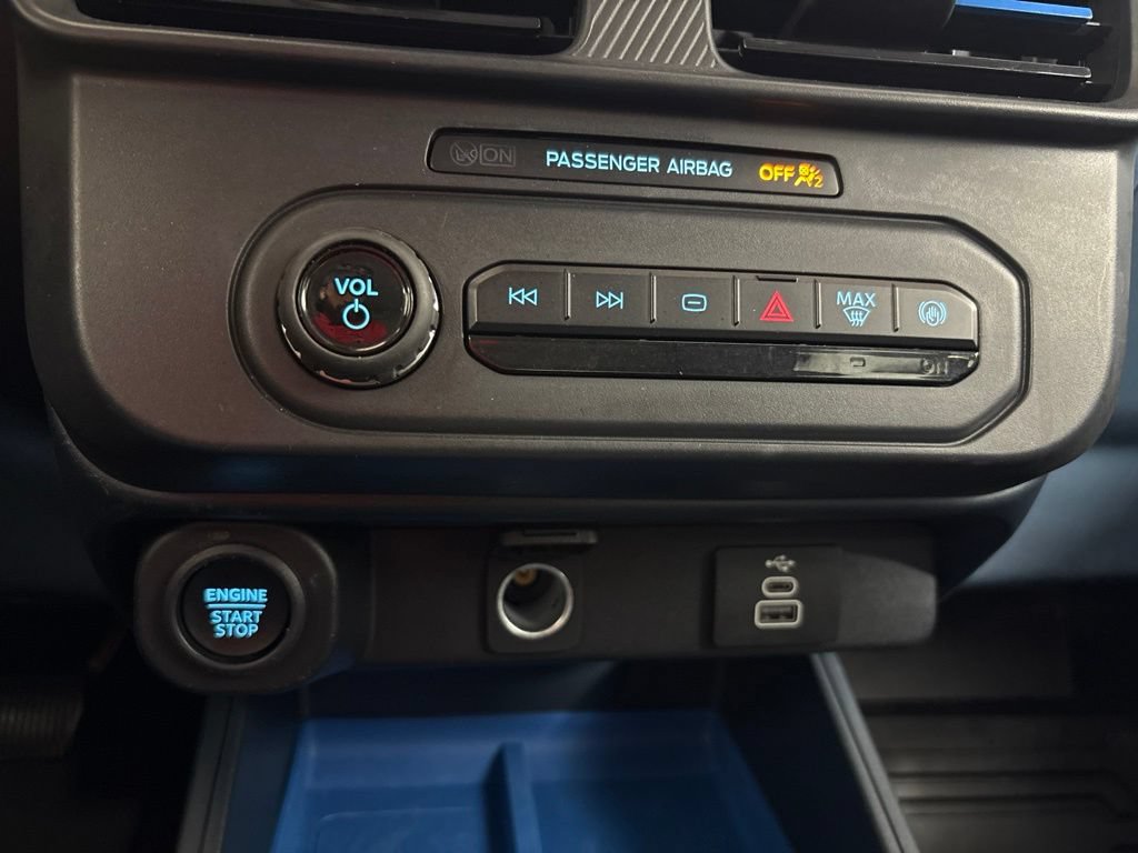 Used 2025 Ford Maverick XLT w/ XLT Luxury Package AWD/4WD image 14