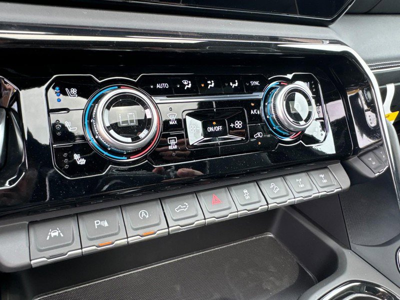 New 2024 GMC Sierra 1500 AT4X image 38