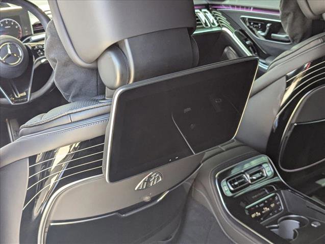 Used 2024 Mercedes-Benz Maybach S 580 4MATIC image 21
