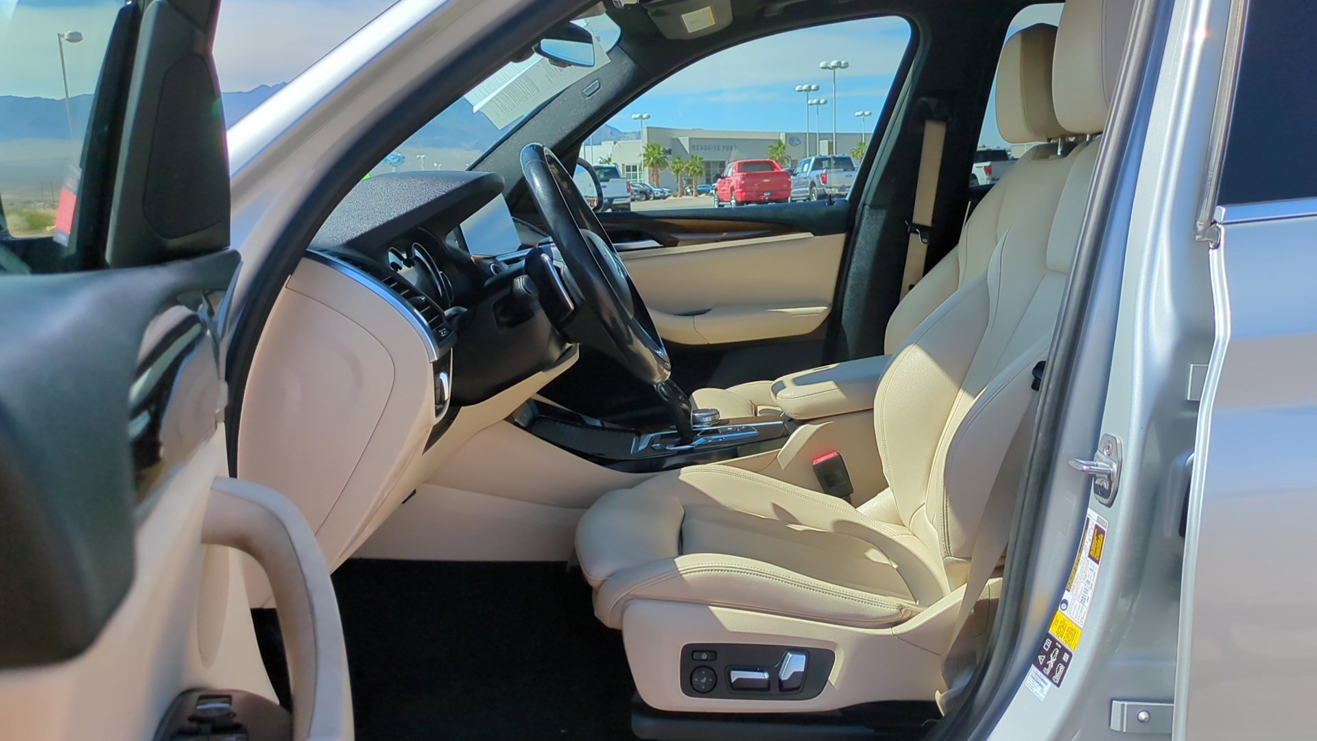 Used 2018 BMW X3 xDrive30i AWD/4WD image 14