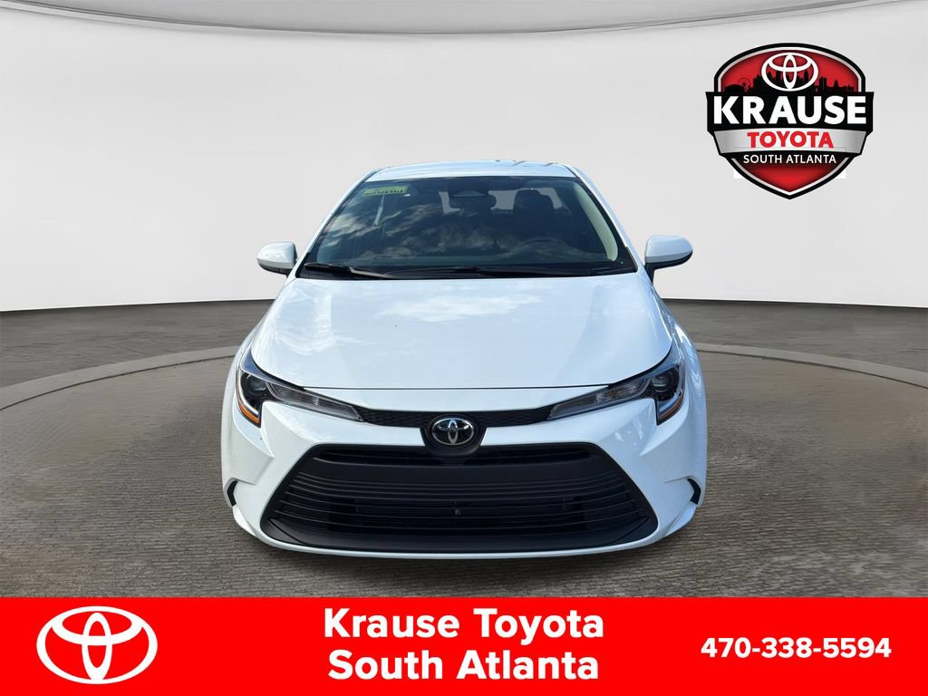Used 2026 Toyota Corolla LE FWD image 2