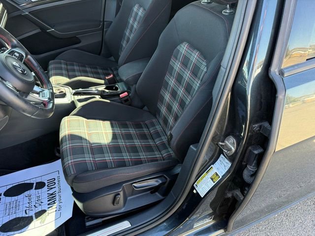 Used 2017 Volkswagen GTI Sport image 30
