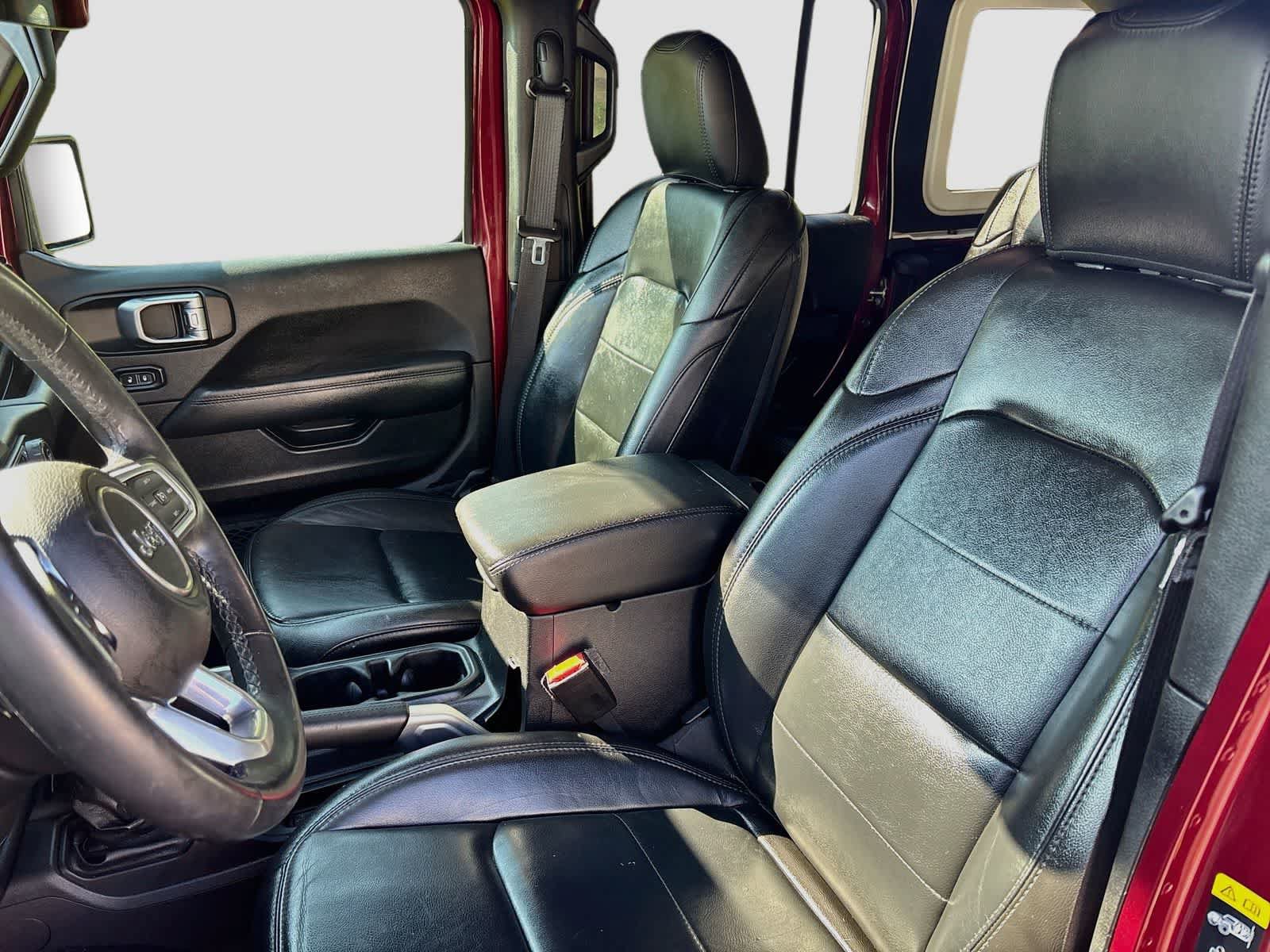 Used 2021 Jeep Wrangler Unlimited Sahara AWD/4WD image 22