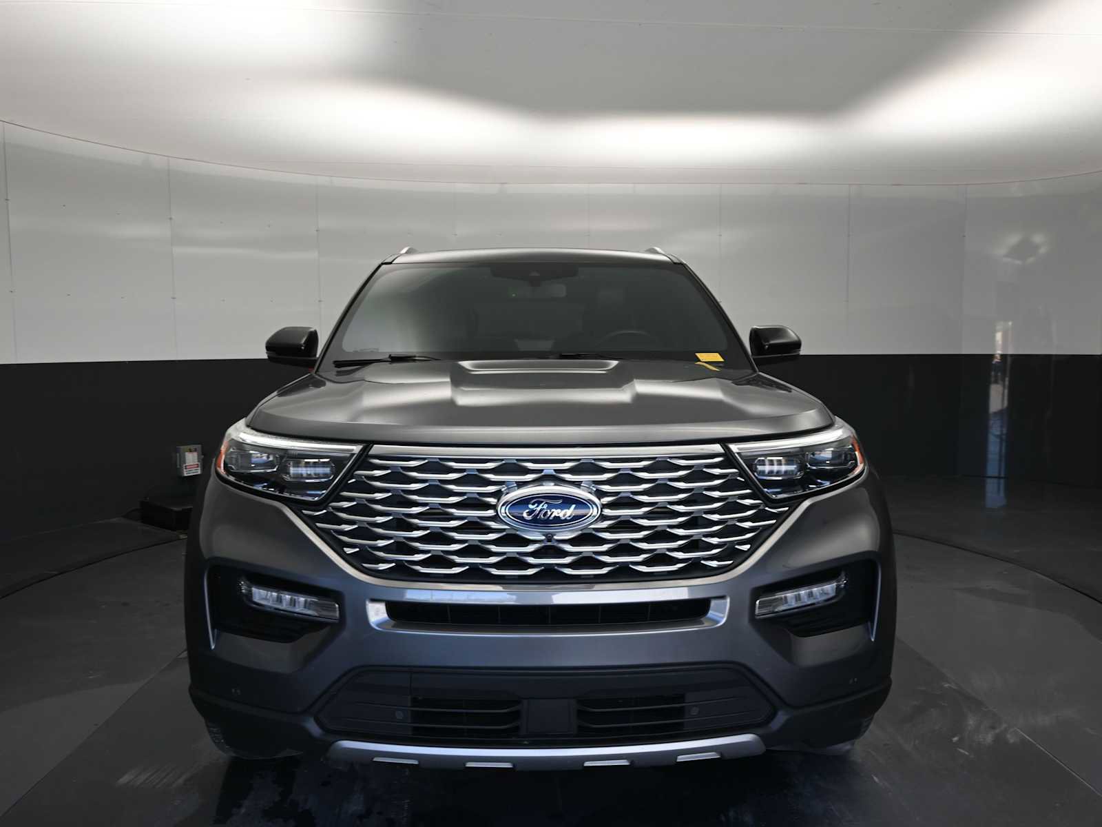 Used 2021 Ford Explorer Platinum w/ Equipment Group 601A image 13