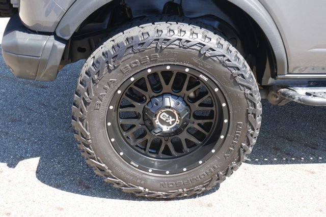 Used 2022 Ford Bronco Black Diamond w/ Sasquatch Package AWD/4WD image 12
