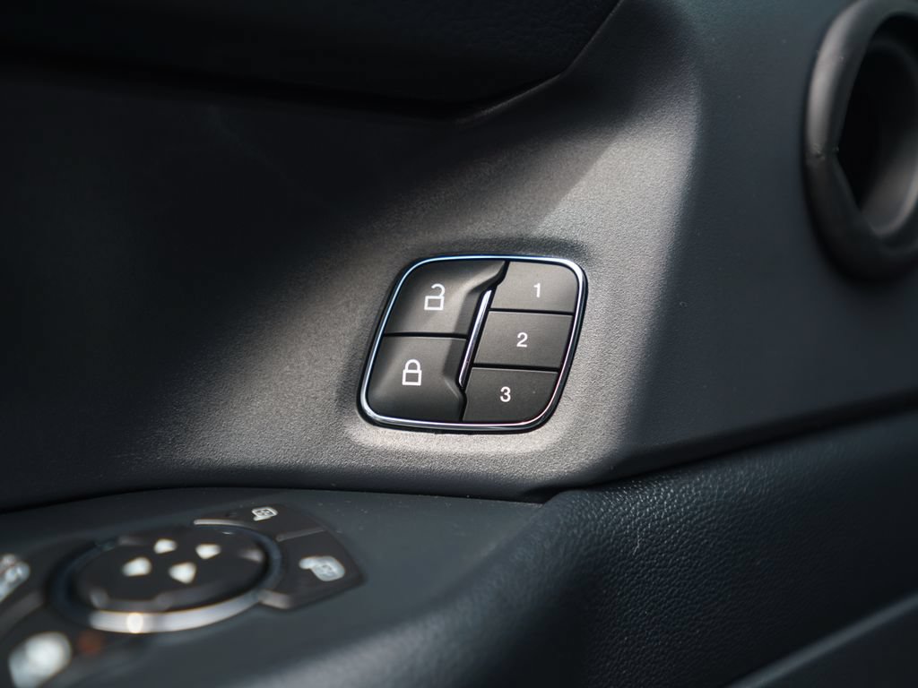 Used 2022 Ford Expedition Max Limited AWD/4WD image 26
