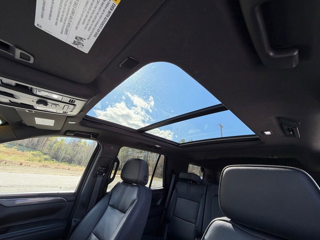 Used 2023 Chevrolet Tahoe RST AWD/4WD image 13
