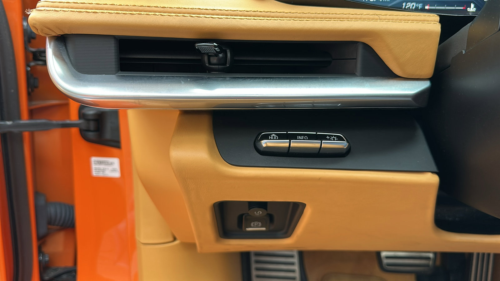 Used 2023 Chevrolet Corvette Stingray Premium Conv w/ 3LT image 19