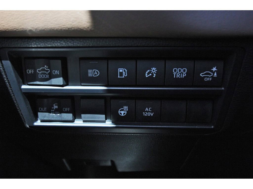 Used 2025 Toyota Tundra 1794 Edition image 19