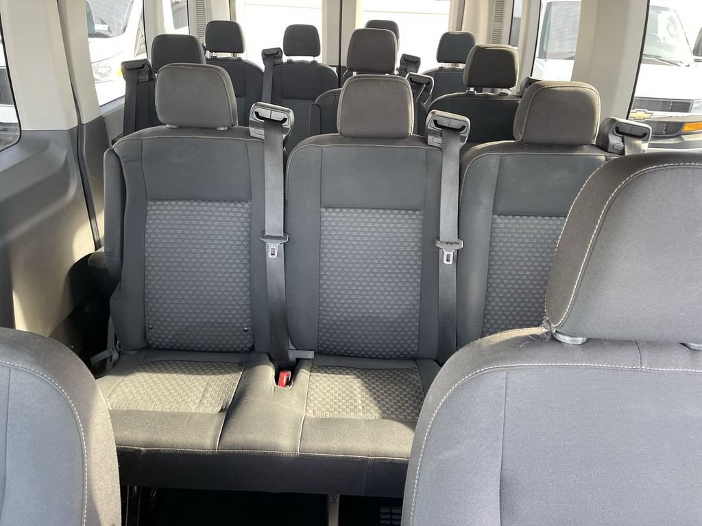 Used 2023 Ford Transit 350 XLT RWD image 9