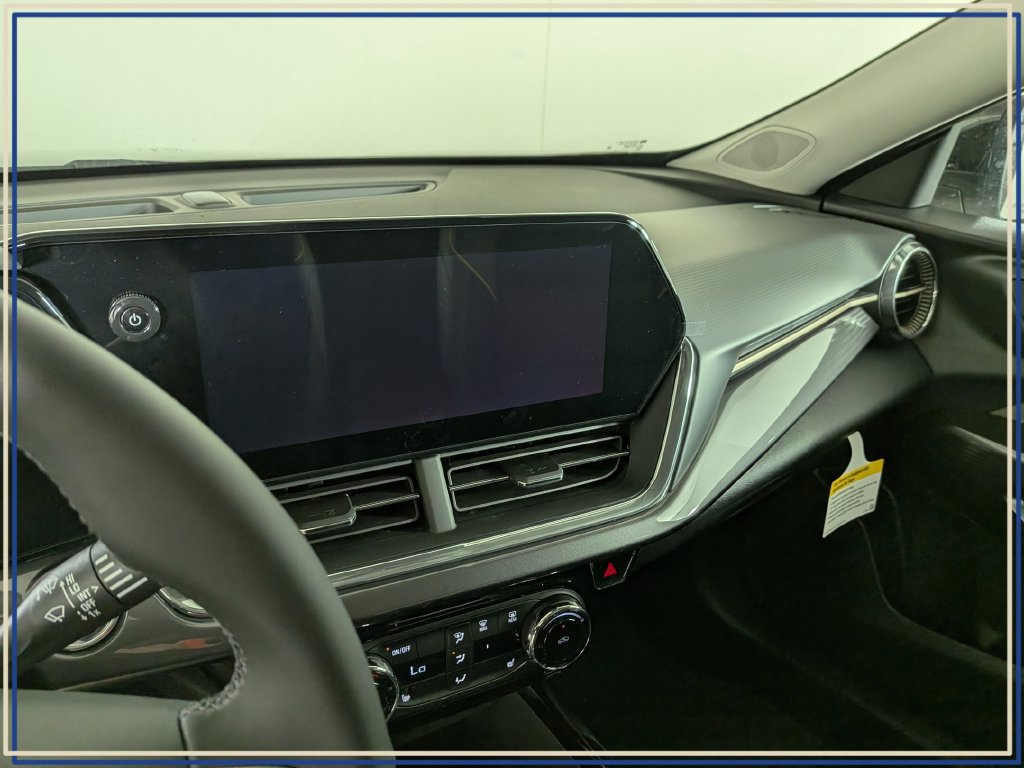 New 2026 Chevrolet Trax ACTIV w/ Driver Confidence Package FWD image 22